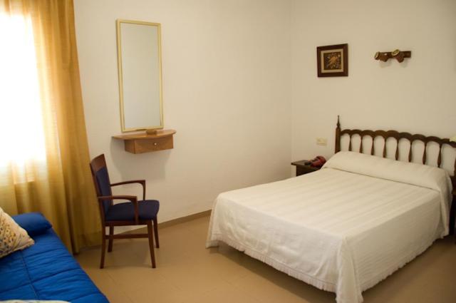 Hotel Alvarez Tuejar Номер фото